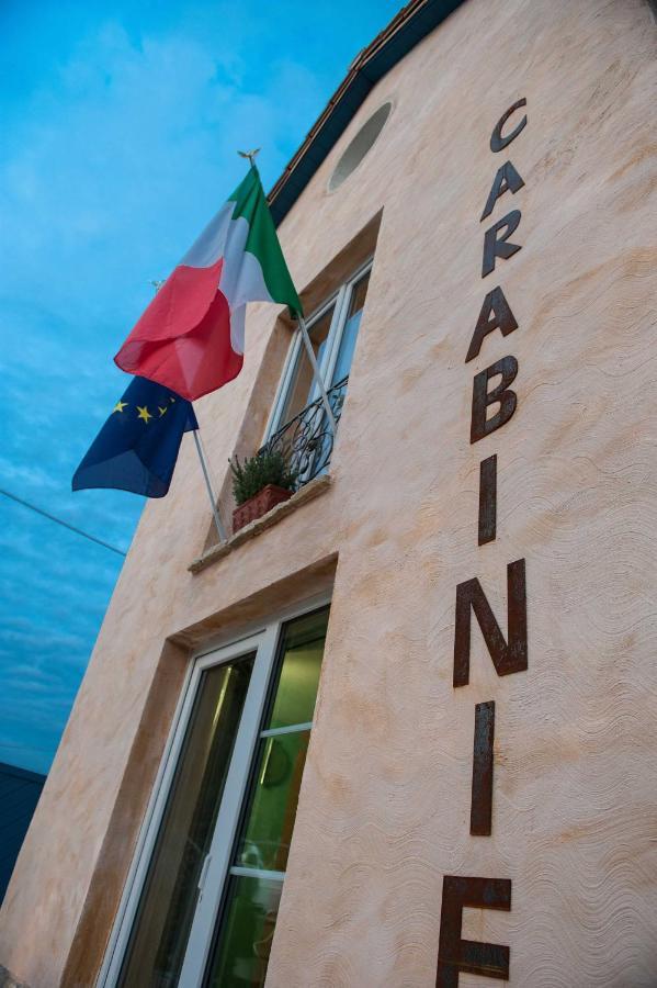 Casa Dei Carabinieri Hotell Merchweiler Exteriör bild